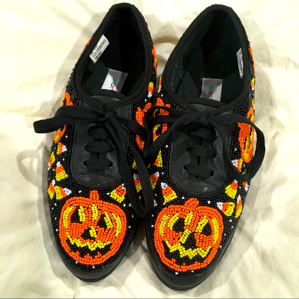 Beaded Halloween sneakers by Colorwerks